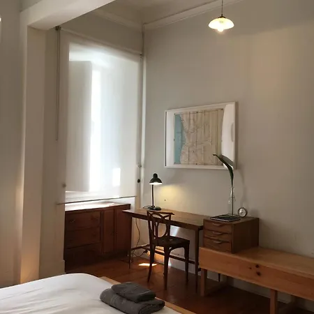 Appartement Flh Graca Vintage With Interior Garden