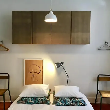 Apartment Flh Graca Vintage With Interior Garden Lisbon
