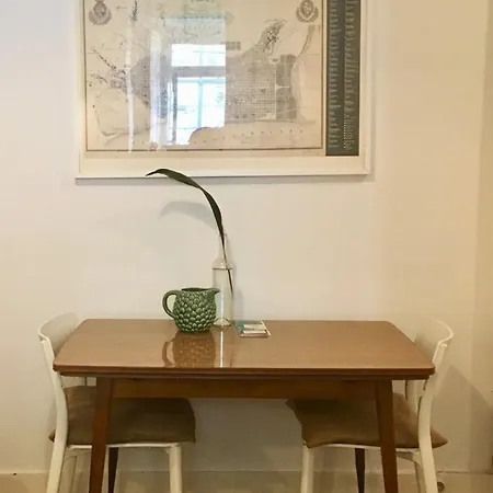 Flh Graca Vintage With Interior Garden *