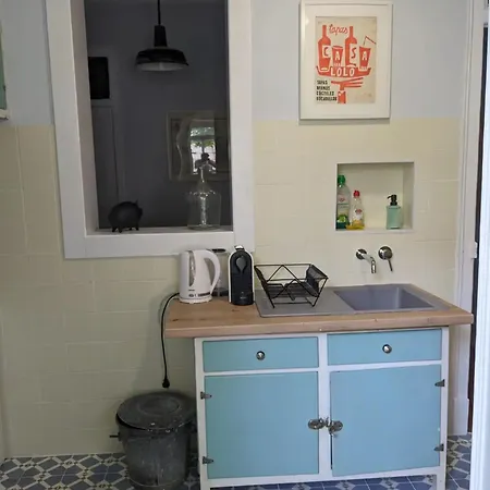 Flh Graca Vintage With Interior Garden
